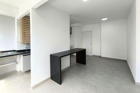 Sala de apartamento à venda com 2 quartos, 61m² em Vila Rio Branco, Jundiaí