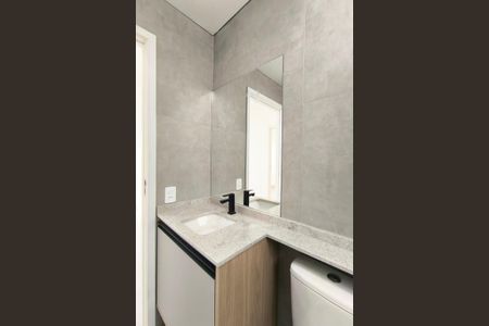 Apartamento à venda com 61m², 2 quartos e 1 vaga Apartamento à venda com 61m², 2 quartos e 1 vagaBanheiro