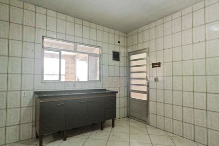 Casa para alugar com 120m², 3 quartos e 2 vagas Casa para alugar com 120m², 3 quartos e 2 vagasCozinha