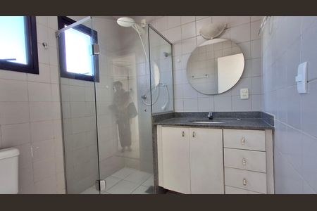 Apartamento para alugar com 82m², 2 quartos e 1 vaga Apartamento para alugar com 82m², 2 quartos e 1 vagaBanheiro