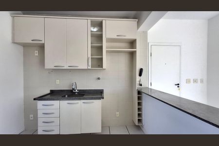 Apartamento para alugar com 82m², 2 quartos e 1 vaga Apartamento para alugar com 82m², 2 quartos e 1 vagaCozinha