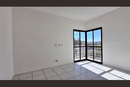 Apartamento para alugar com 82m², 2 quartos e 1 vaga Apartamento para alugar com 82m², 2 quartos e 1 vagaSala