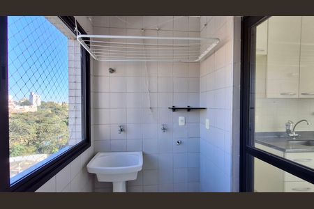 Apartamento para alugar com 82m², 2 quartos e 1 vaga Apartamento para alugar com 82m², 2 quartos e 1 vagaÁrea de Serviço