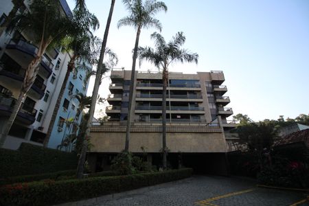 Apartamento à venda com 224m², 5 quartos e 3 vagasFachada