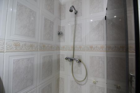 Apartamento à venda com 224m², 5 quartos e 3 vagasQuarto 2 - Banheiro