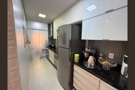 Cozinha de apartamento à venda com 2 quartos, 69m² em Jardim Florida, Jundiaí