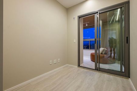 Quarto  de apartamento para alugar com 2 quartos, 78m² em Pinheiros, São Paulo