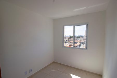 Quarto 1 de apartamento para alugar com 2 quartos, 48m² em Samambaia , Brasília