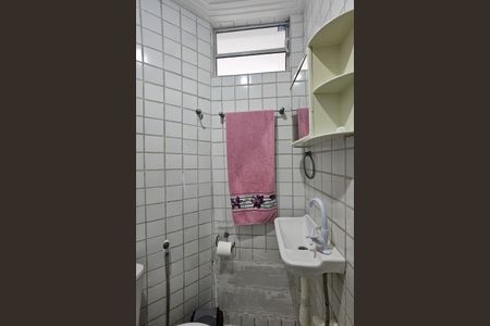 Apartamento para alugar com 75m², 3 quartos e 1 vaga Apartamento para alugar com 75m², 3 quartos e 1 vagaBanheiro da Suíte