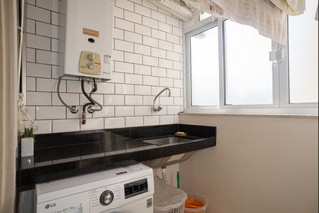 Apartamento à venda com 62m², 1 quarto e sem vagaÁrea de Serviço