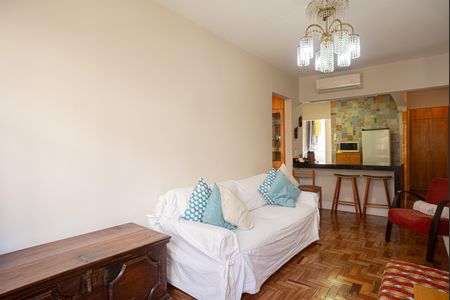 Apartamento à venda com 62m², 1 quarto e sem vagaSala