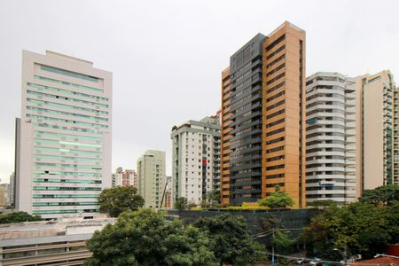 Apartamento à venda com 107m², 3 quartos e 3 vagasVista da Suite 2