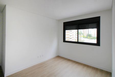 Apartamento à venda com 107m², 3 quartos e 3 vagasSuite 1