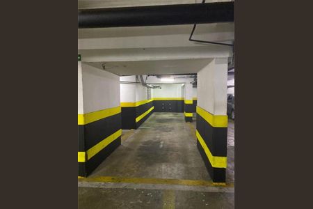 Apartamento à venda com 78m², 2 quartos e 1 vaga