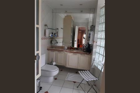 Apartamento à venda com 78m², 2 quartos e 1 vaga