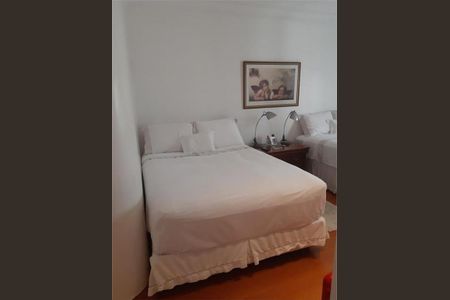 Apartamento à venda com 78m², 2 quartos e 1 vaga