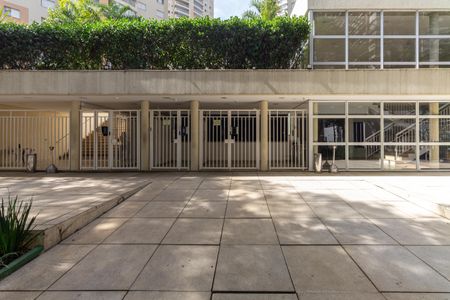 Apartamento à venda com 122m², 3 quartos e 2 vagasFachada