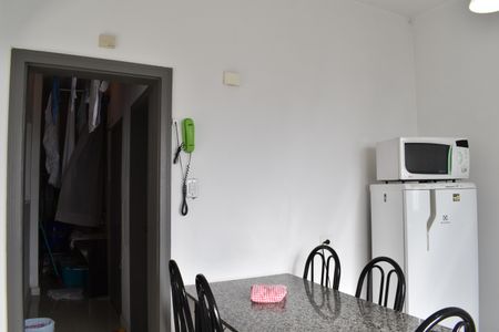 Apartamento para alugar com 130m², 2 quartos e sem vagaCozinha