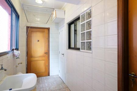 Apartamento para alugar com 150m², 3 quartos e 2 vagasÁrea de serviço