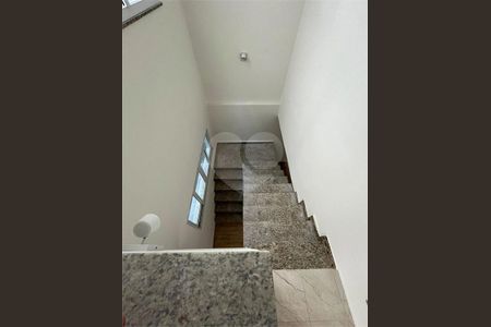 Casa à venda com 4 quartos, 270m² em Parque das Nações, Santo André