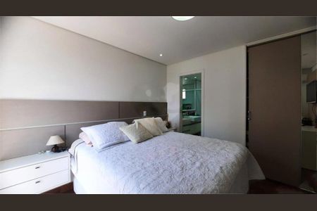Apartamento à venda com 3 quartos, 300m² em Jardim Marajoara, São Paulo