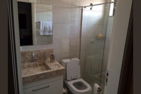 Casa à venda com 4 quartos, 210m² em Vila Nair, São Paulo