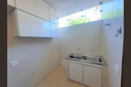 Casa à venda com 447m², 4 quartos e 2 vagas