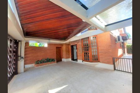 Casa à venda com 447m², 4 quartos e 2 vagas