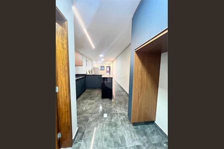 Casa à venda com 3 quartos, 145m² em Parque Oratório, Santo André