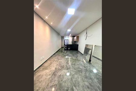 Casa à venda com 3 quartos, 145m² em Parque Oratório, Santo André