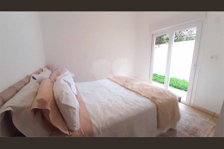 Casa à venda com 3 quartos, 180m² em Santo Amaro, São Paulo