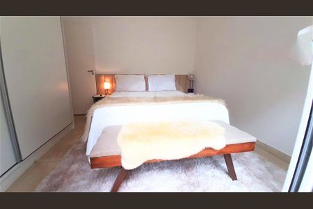 Casa à venda com 3 quartos, 180m² em Santo Amaro, São Paulo