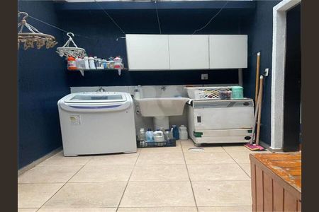 Casa à venda com 3 quartos, 123m² em Vila Claudio, Santo André