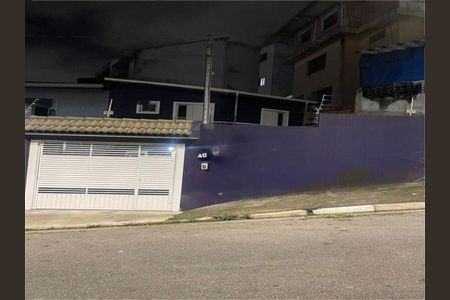 Casa à venda com 123m², 3 quartos e 4 vagas
