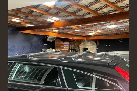 Casa à venda com 123m², 3 quartos e 4 vagas