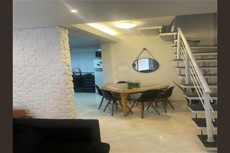 Casa à venda com 3 quartos, 123m² em Vila Claudio, Santo André