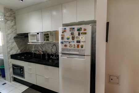 Apartamento para alugar com 69m², 2 quartos e 2 vagas Apartamento para alugar com 69m², 2 quartos e 2 vagasCozinha