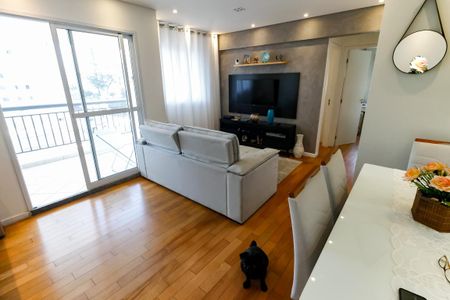 Apartamento para alugar com 69m², 2 quartos e 2 vagas Apartamento para alugar com 69m², 2 quartos e 2 vagasSala