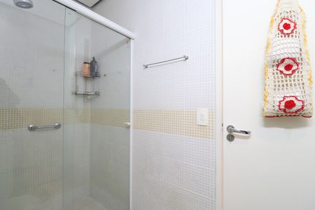 Apartamento à venda com 174m², 4 quartos e 6 vagasBanheiro Social