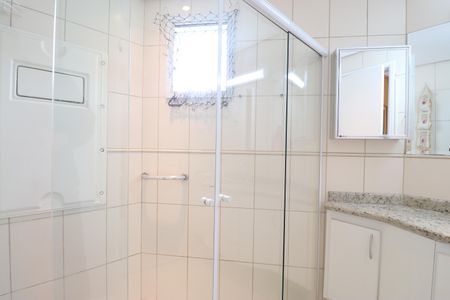 Apartamento à venda com 174m², 4 quartos e 6 vagasBanheiro da Suíte 1