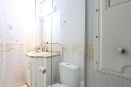 Apartamento à venda com 174m², 4 quartos e 6 vagasBanheiro Social