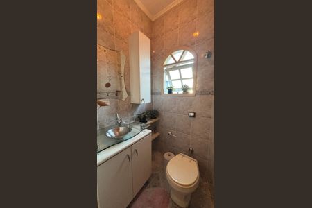 Casa para alugar com 198m², 3 quartos e 2 vagas Casa para alugar com 198m², 3 quartos e 2 vagasBanheiro da Suíte