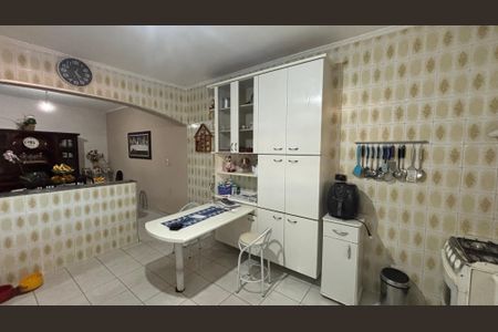 Casa para alugar com 198m², 3 quartos e 2 vagas Casa para alugar com 198m², 3 quartos e 2 vagasCozinha