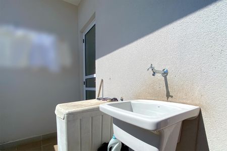 Apartamento à venda com 146m², 3 quartos e 4 vagas Apartamento à venda com 146m², 3 quartos e 4 vagasÁrea de Serviço