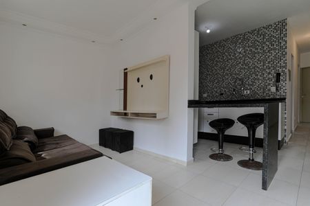 Casa de condomínio para alugar com 90m², 2 quartos e 2 vagasSala