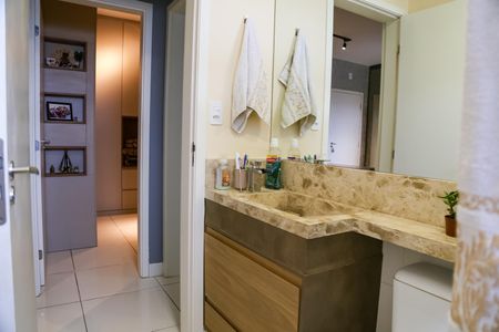 Banheiro Social de apartamento para alugar com 2 quartos, 52m² em Village Terras de Indaiá, Indaiatuba