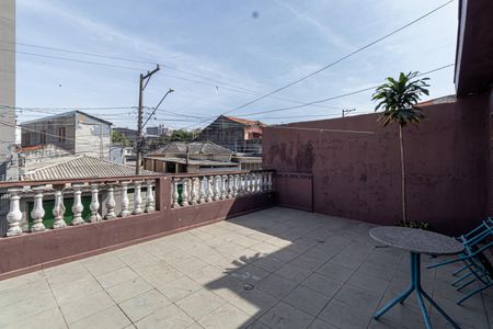 Casa à venda com 160m², 3 quartos e 3 vagasVaranda