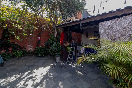 Casa à venda com 160m², 3 quartos e 3 vagasQuintal