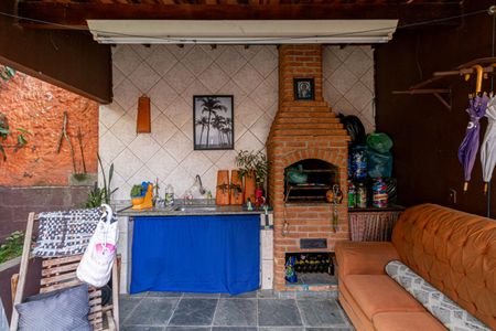 Casa à venda com 160m², 3 quartos e 3 vagasChurrasqueira