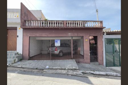 Casa à venda com 160m², 3 quartos e 3 vagasFachada